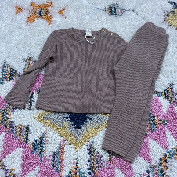 H&M Other - H&M Knit Set